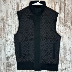 Club Mónaco Quilted Vest Women’s size S/P *NWT*